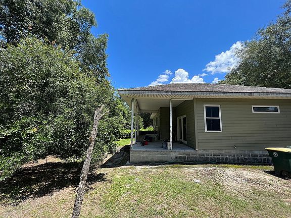 2nd image of 4455 Barnaby Dr