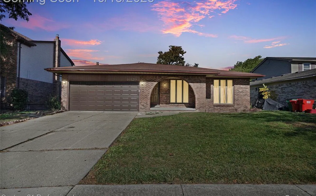 3 bed, 1565 sqft, $2,500 — Photo 1