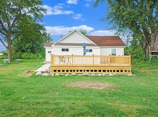 40738 County Road 352, Decatur, MI 49045