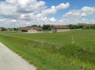 1828 Mineral Pl, Spearfish, SD 57783