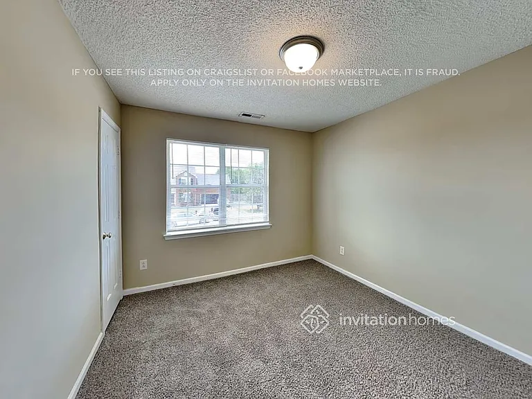 171 Golding Dr — Photo 16