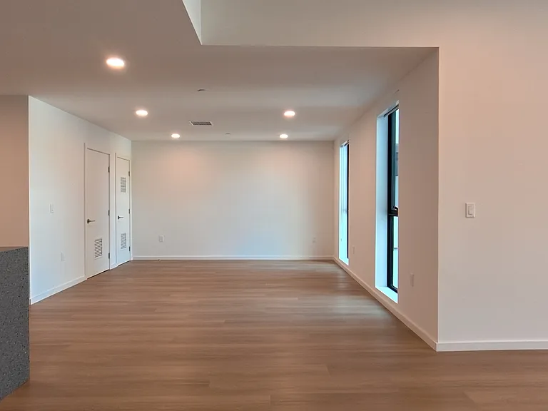 5119 Colfax Ave #201 — Photo 11
