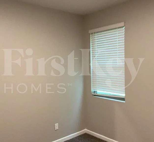 120 Ella Dr — Photo 8
