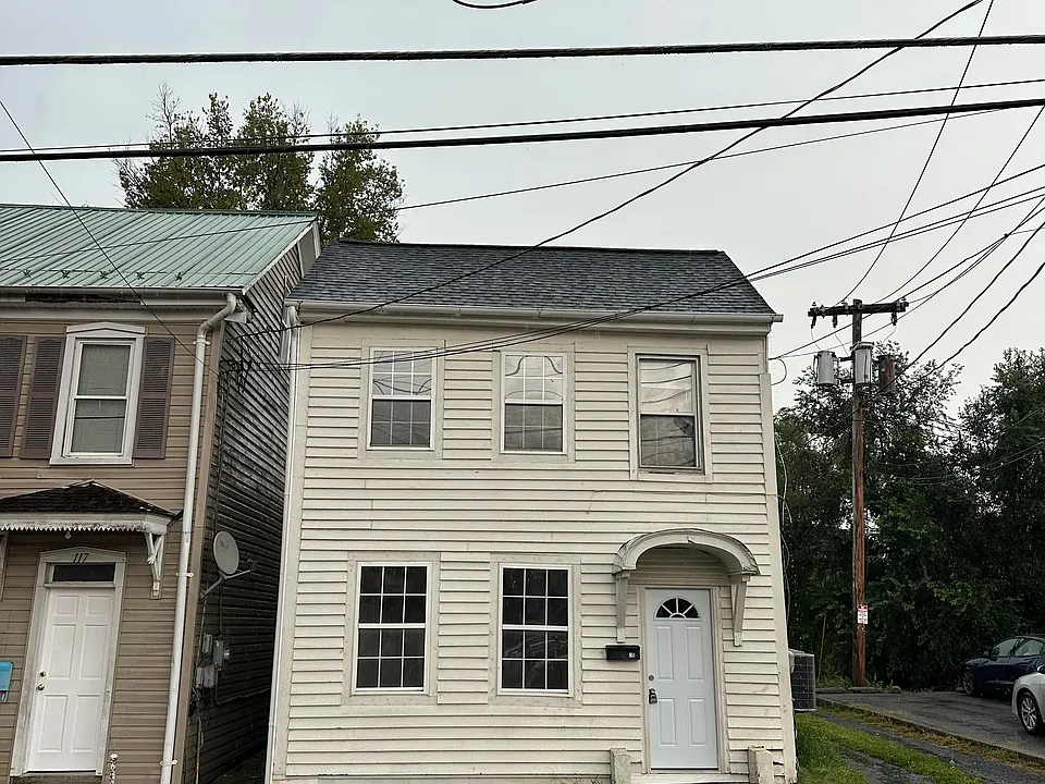 115 N Spring St