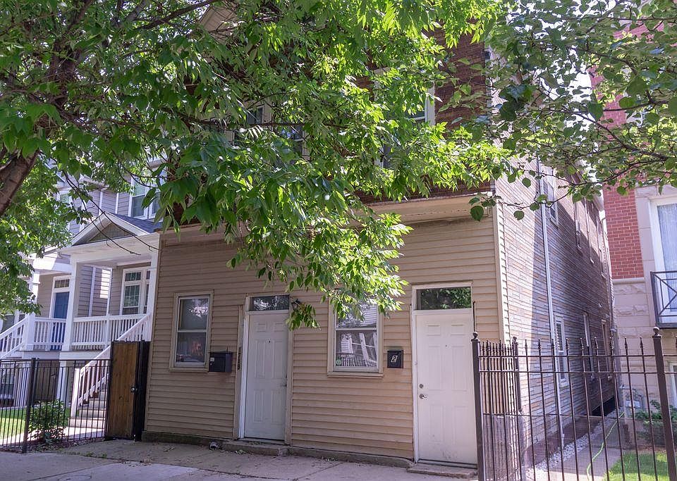 1st image of 1719 N Rockwell St #1