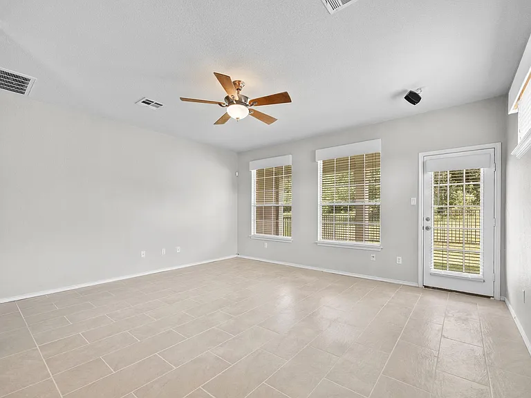 1900 Scofield Ridge Pkwy #1202 — Photo 8