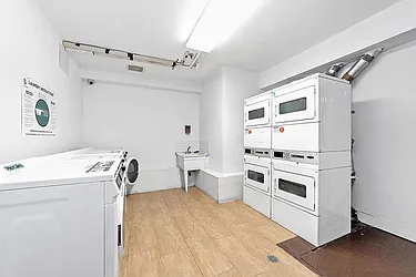 Rented by Tapiro Realty