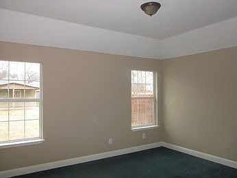 5th image of 1303 Caldwell Ave