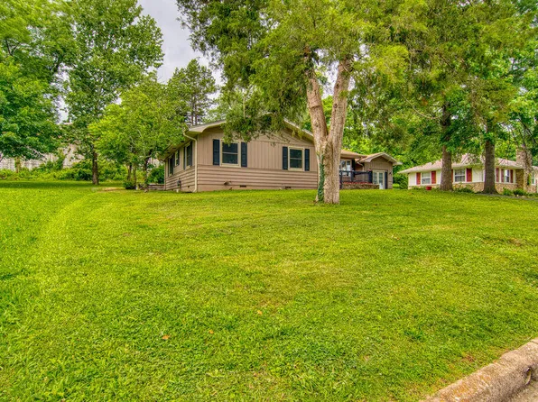 517 Eiserman Avenue, Branson, MO 65616