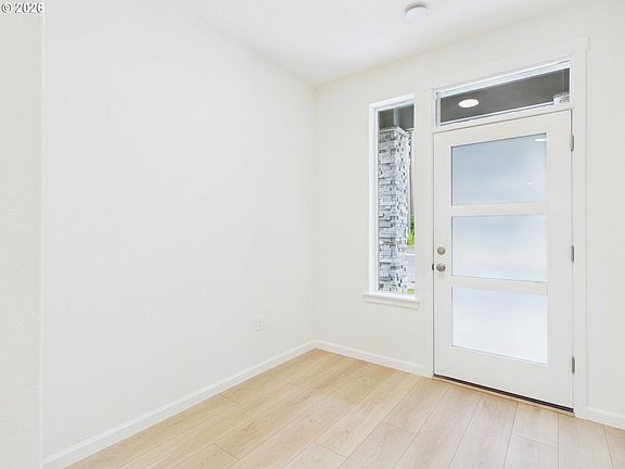 4th image of 5214 NE 116th