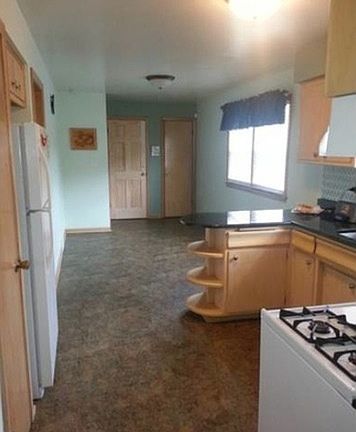 5th image of 4800 W Ainslie St