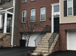 332 Giovanna Ave, Columbus, OH 43213