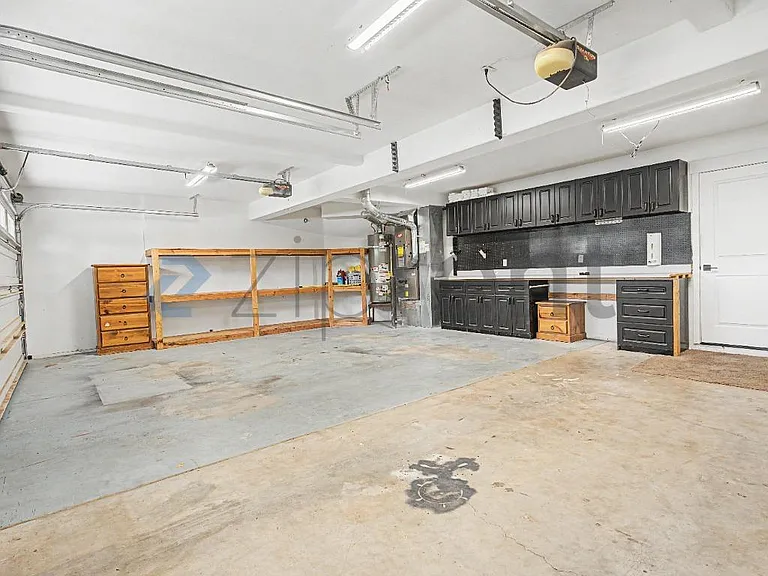 19719 Nevin Ct — Photo 28