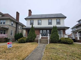 899 Lawrence St, Detroit, MI 48202