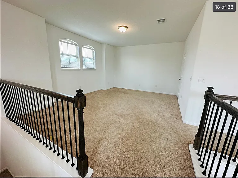 129 Mayney Ln — Photo 27