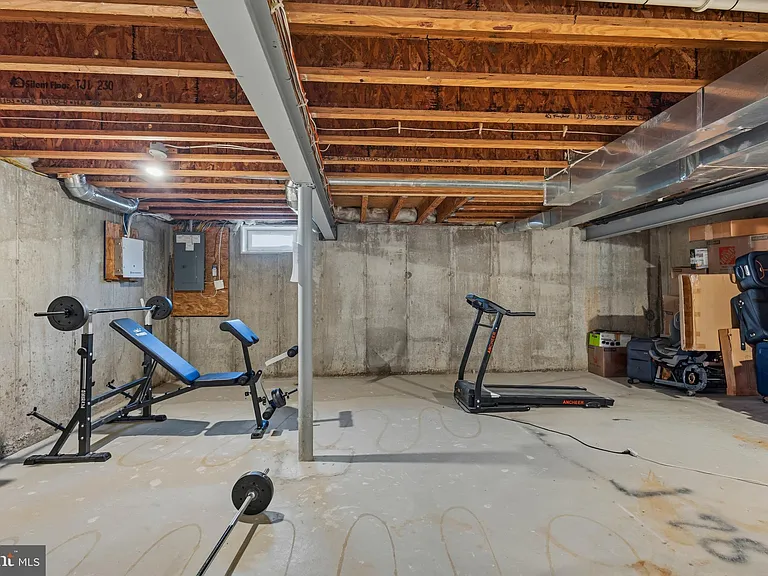 728 Farmhouse Rd — Photo 48
