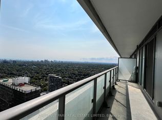 2221 Yonge St #3206, Toronto, ON M4S 0B8