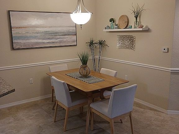 2nd image of 5180 Northridge Rd Unit 104