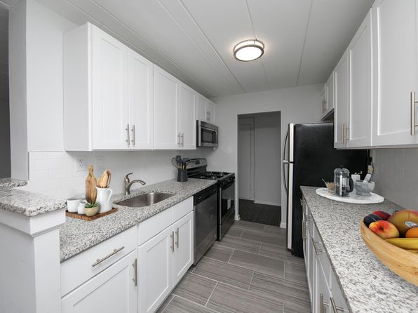 801 Cooper Landing Rd #706
