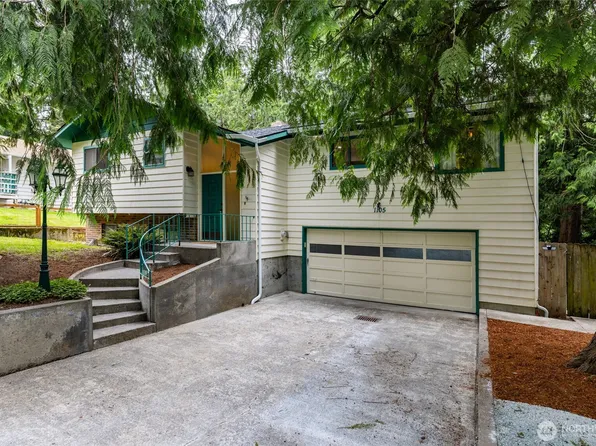 1105 N 14th Street, Mount Vernon, WA 98273