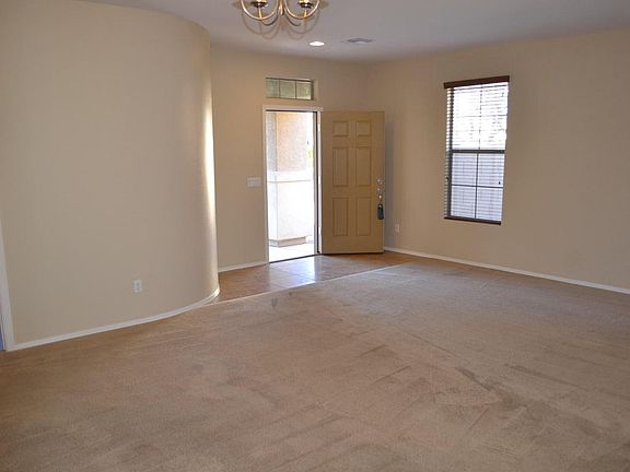5th image of 3009 E Palmdale Ln