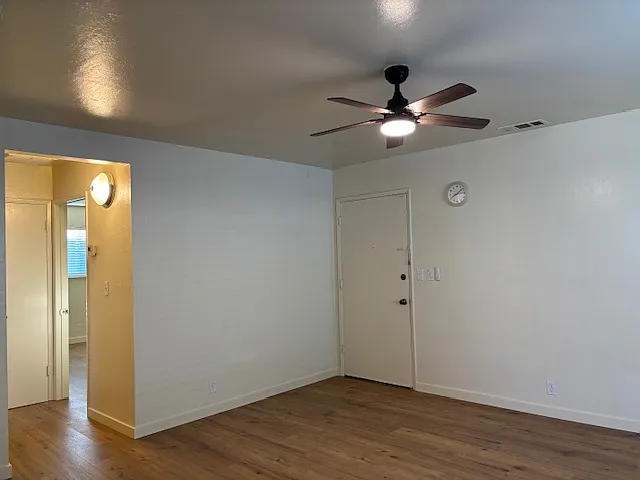 644 Kodiak Ct #3 — Photo 4