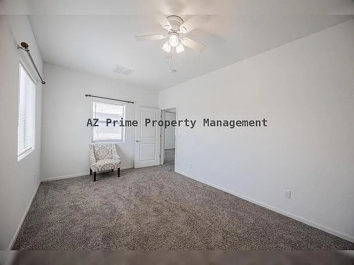 1711 W Pollack St — Photo 18