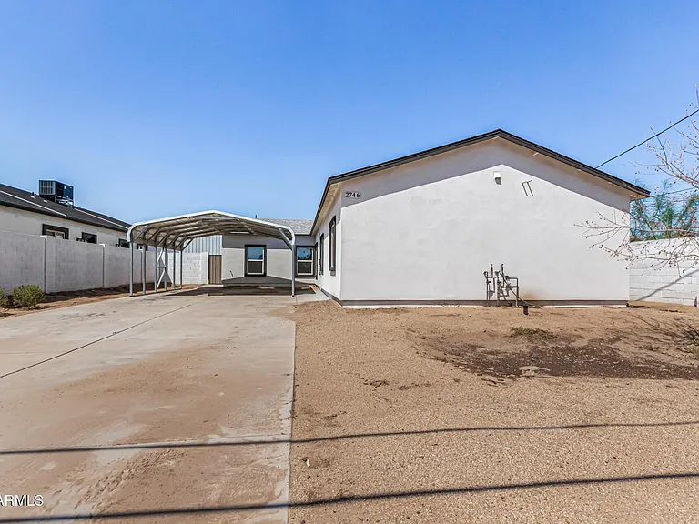 2746 W Pima St #2 — Photo 4