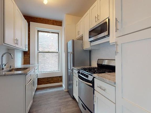 2nd image of 204 W 10th St APT 21