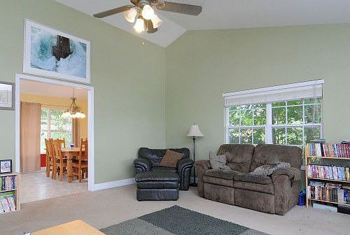 3rd image of 1221 Chesty Puller Cir
