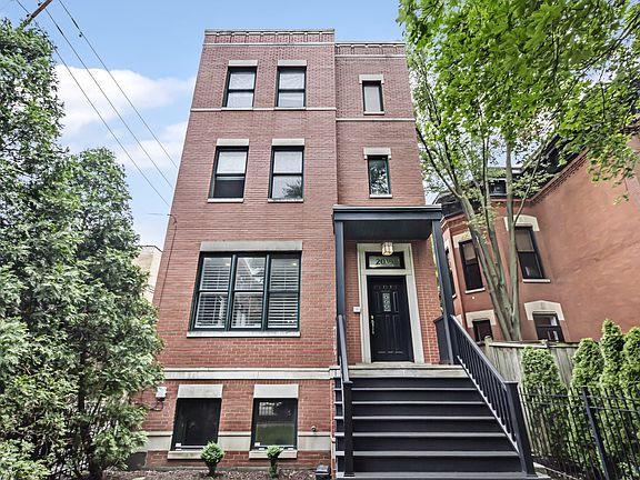 2nd image of 2019 W Pierce Ave #1N