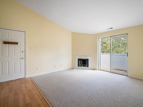 3rd image of 71 Pheasant Meadow Dr #71