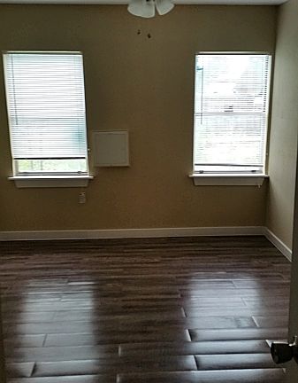 4th image of 516 Bexar Dr