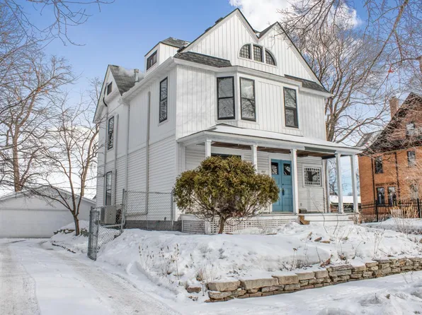 897 Marshall Ave, Saint Paul, MN 55104