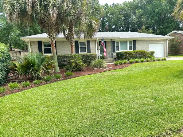 2039 Bishop Dr, Charleston, SC 29414