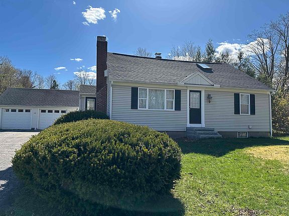2nd image of 15 Goen Rd