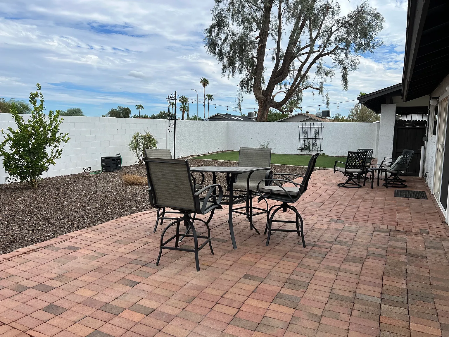 3 bed, 1678 sqft, $3,500 — Photo 3