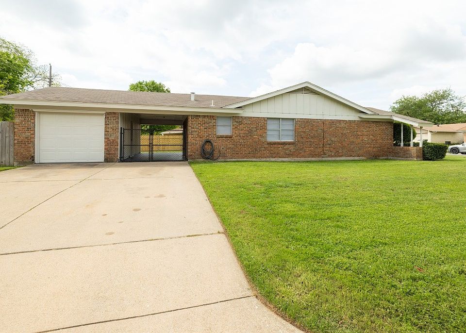 1356 Simpson Dr, Hurst, TX 76053 Zillow