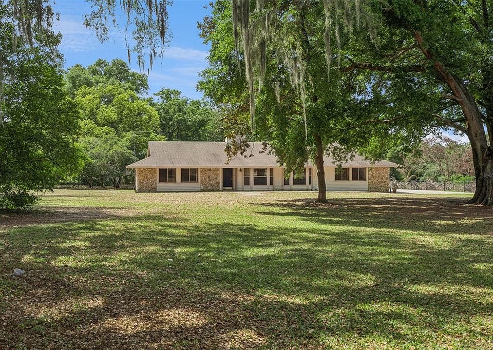 1st image of 624 HULL ISLAND DRIVE