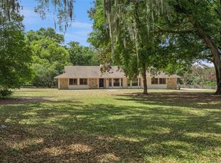 624 Hull Island Dr, Oakland, FL 34787