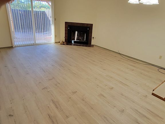 3rd image of 3302 S Placita Saltillo