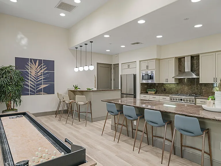 Allure at Scripps Ranch — Photo 4