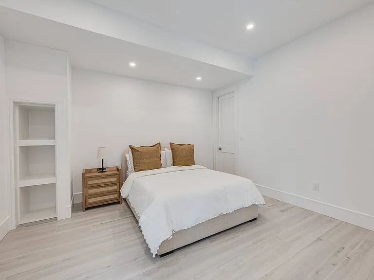 128 Sandy Hollow Rd — Photo 33