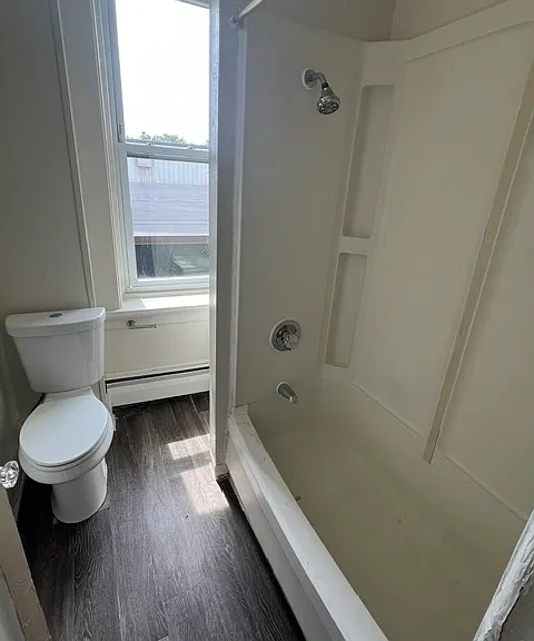 347-349 2nd St #2 — Photo 5
