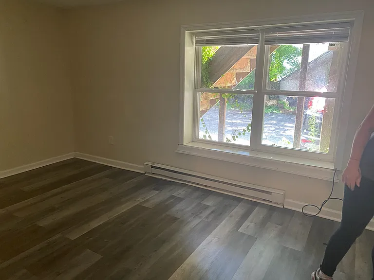 108 Morris St #1 — Photo 8