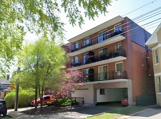 55 Murray St W #201, Hamilton, ON L8L1B4