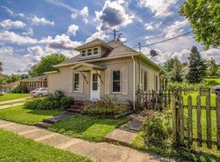 303 E 3rd St, Pecatonica, IL