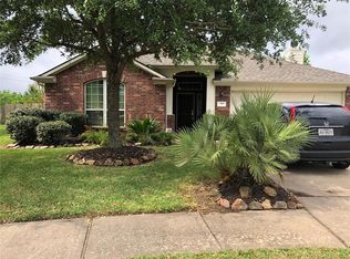 2984 Creek Falls Ct, Pearland, TX 77581