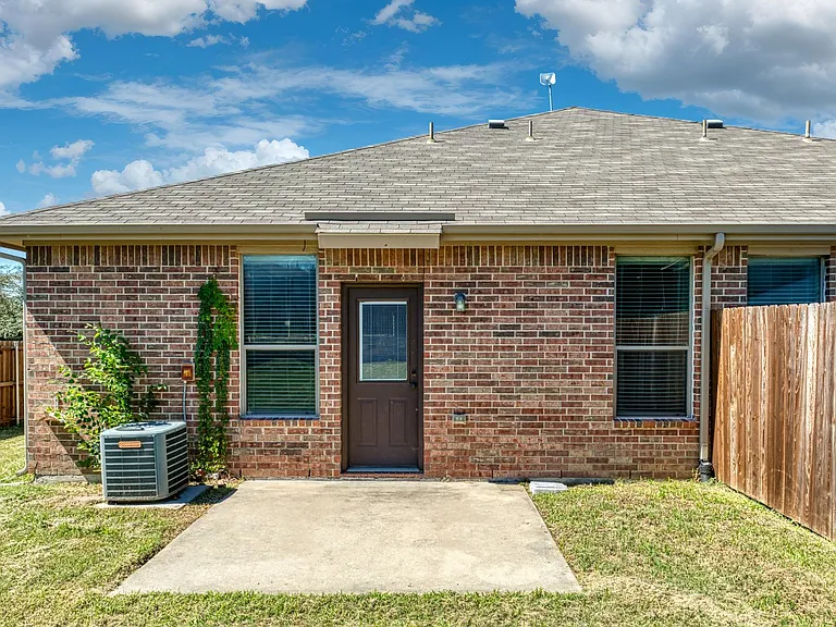 366 Schirra Ct — Photo 25