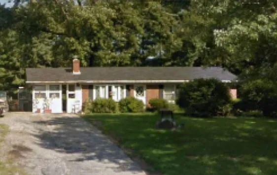 4001 Federal Hill Rd photo 1